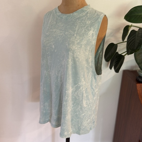 Lululemon 10 All Yours Tank Top Cloudy Wash Arctic Green Sleeveless Top VGUC - Picture 7 of 13